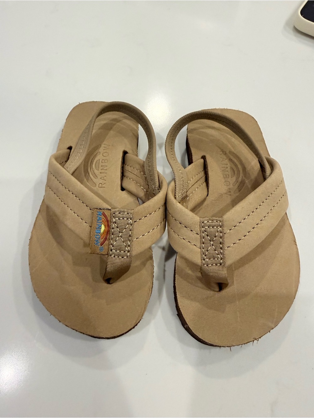 Rainbow Kids Beige/Tan Leather Flip Flop Sandals new no box unworn
